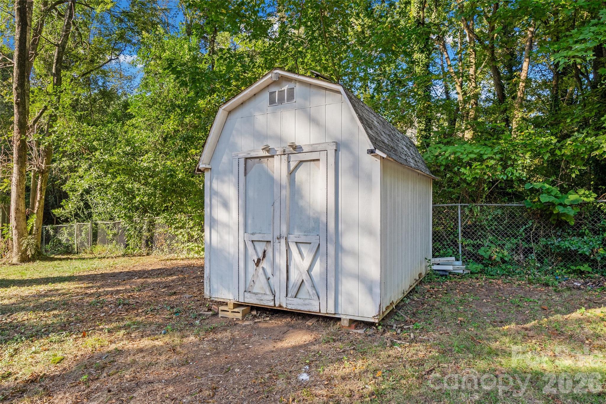 1167 Ebinport Road Property Photo 21