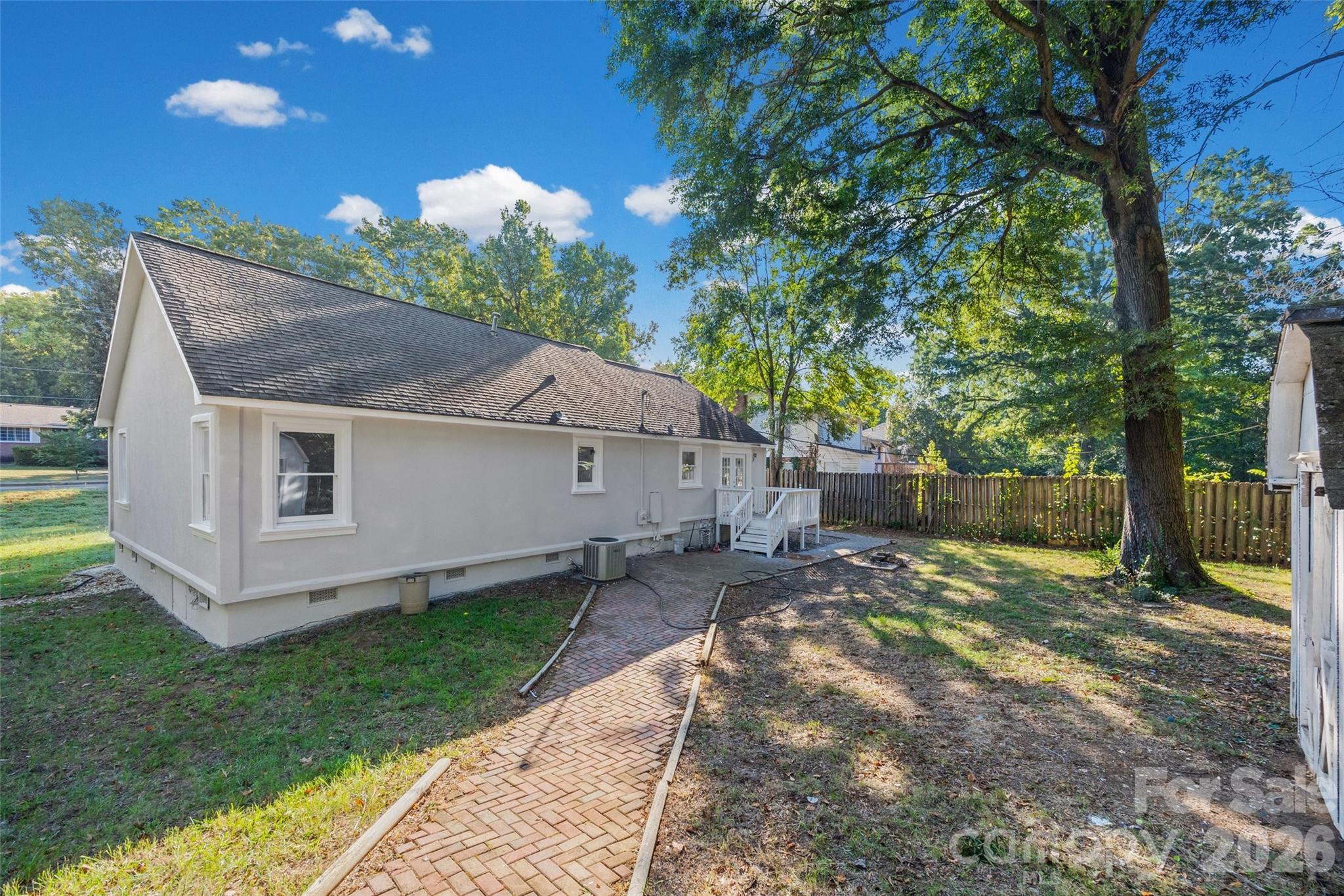 1167 Ebinport Road Property Photo 24