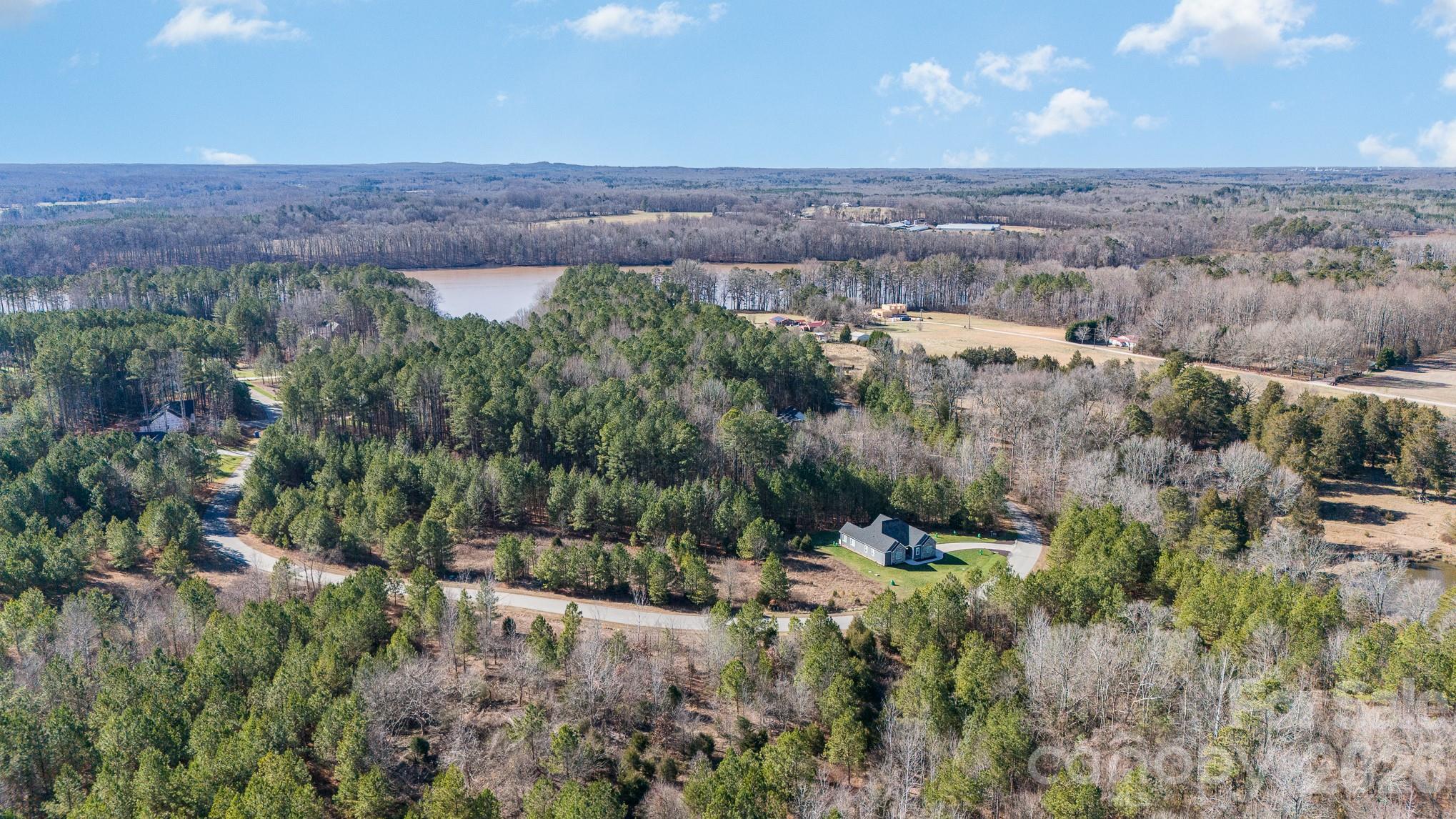1283 Sunset Pointe Drive Property Photo 1