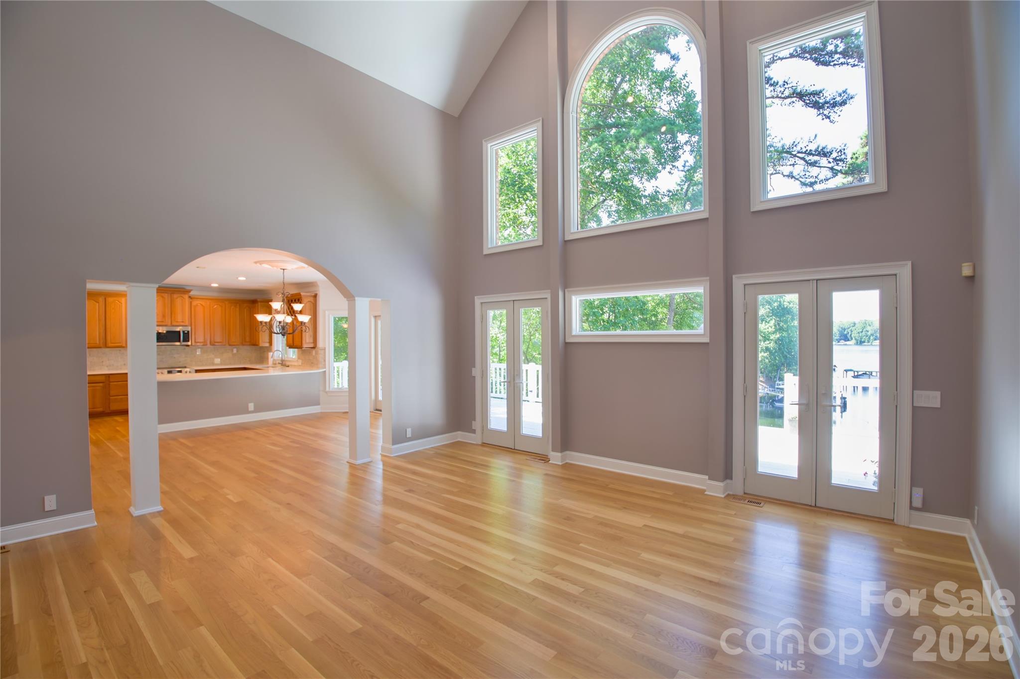 140 Holt Lane Property Photo 10