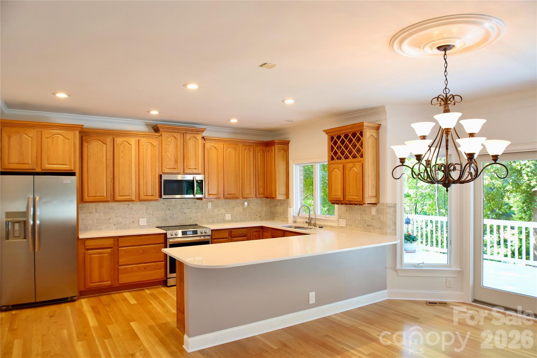 140 Holt Lane Property Photo 14