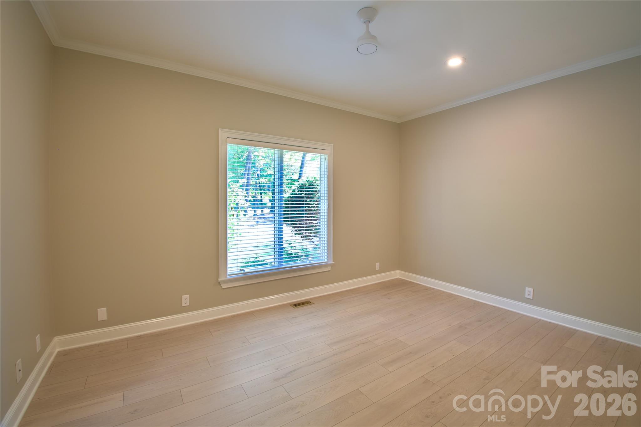 140 Holt Lane Property Photo 21