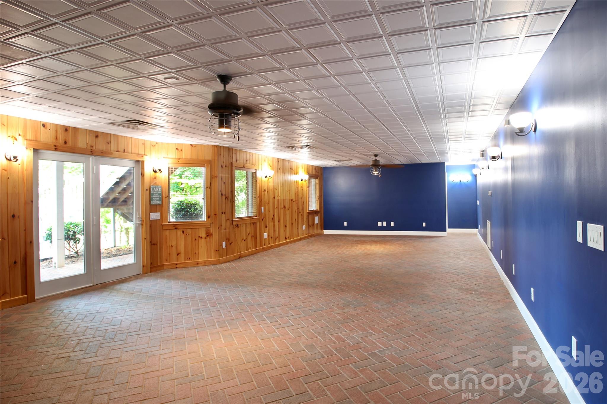 140 Holt Lane Property Photo 27