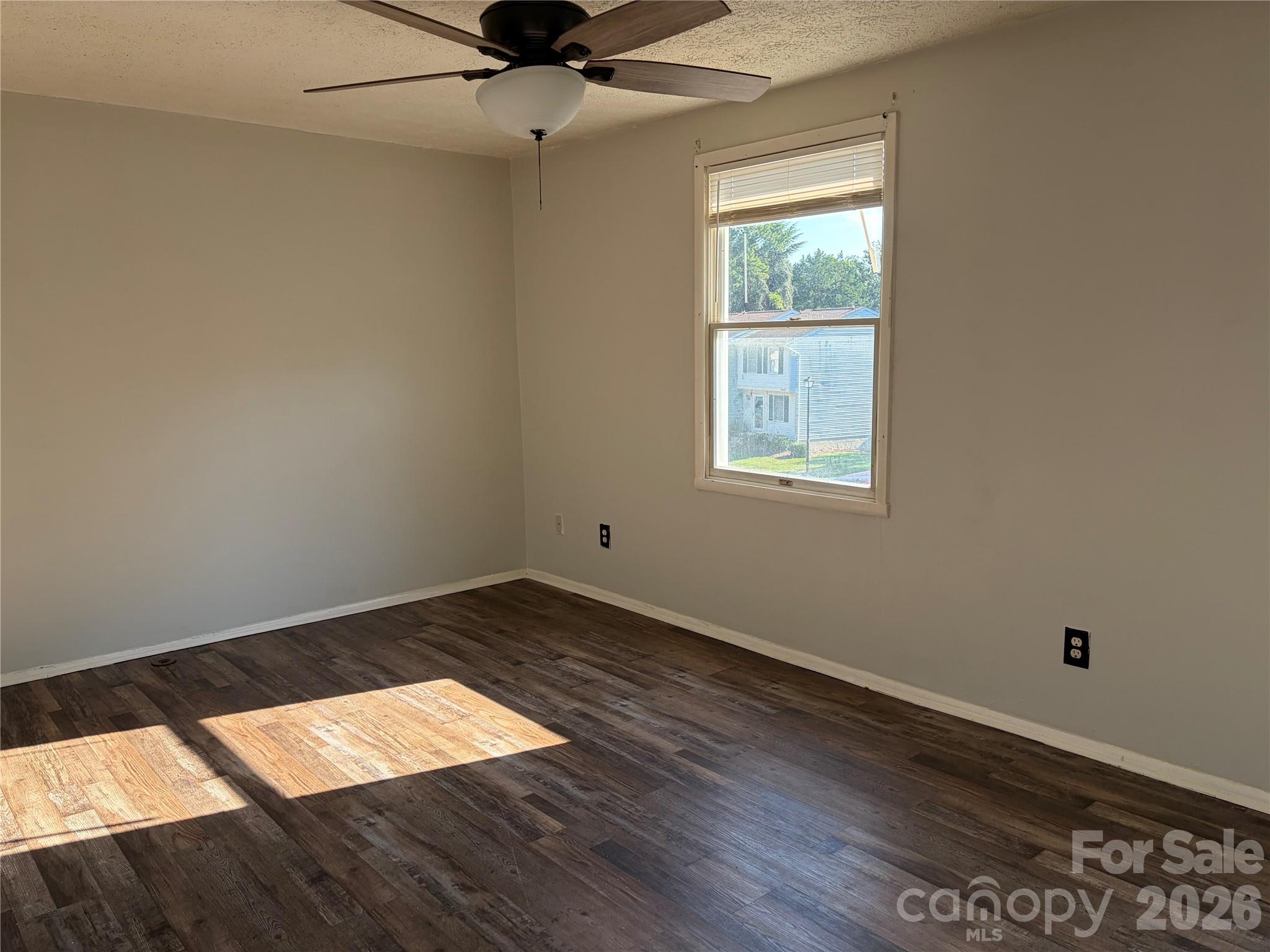 9456 Lexington Circle Unit C Property Photo 3