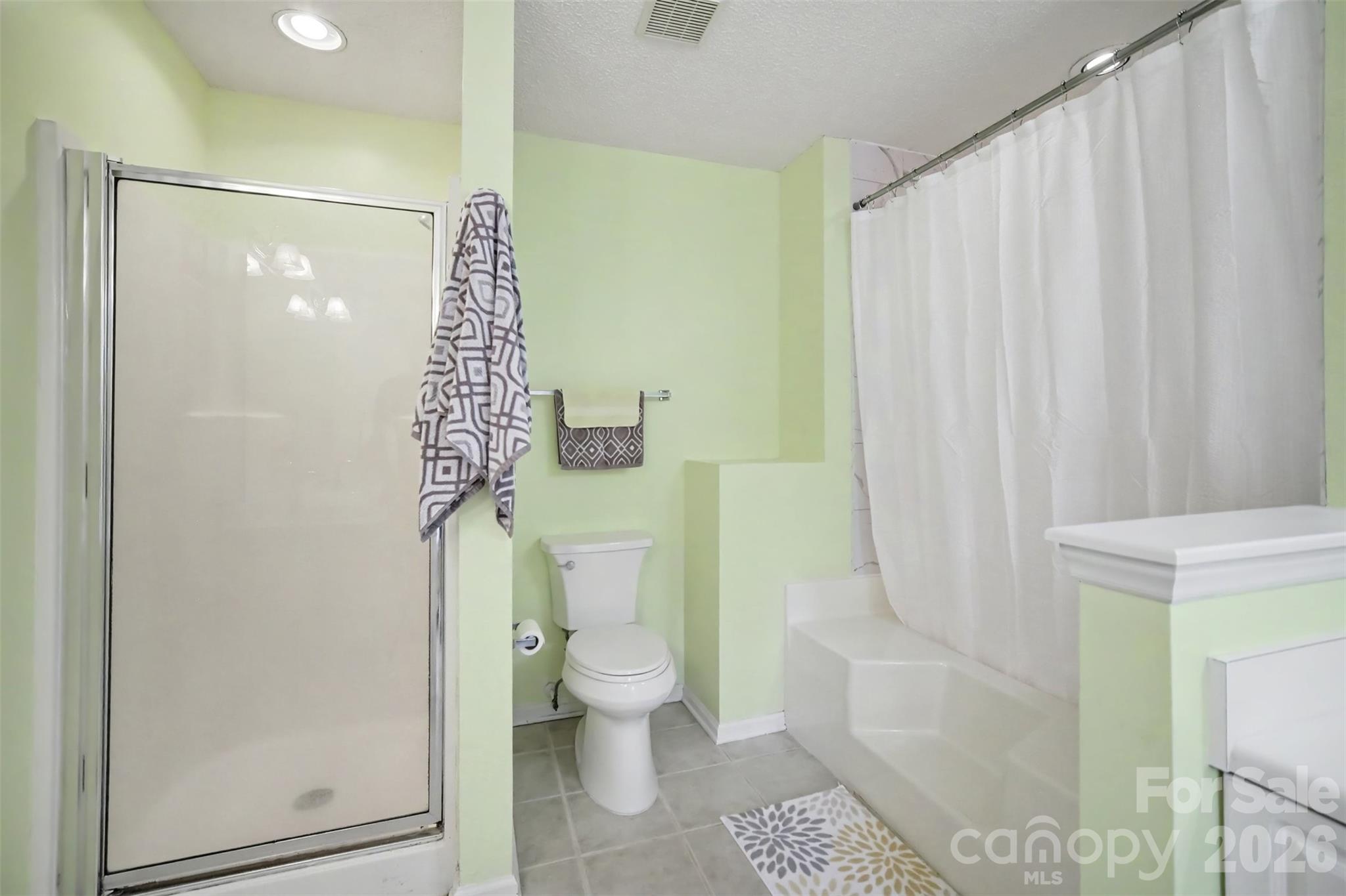515 Harmony Glen Circle Property Photo 15