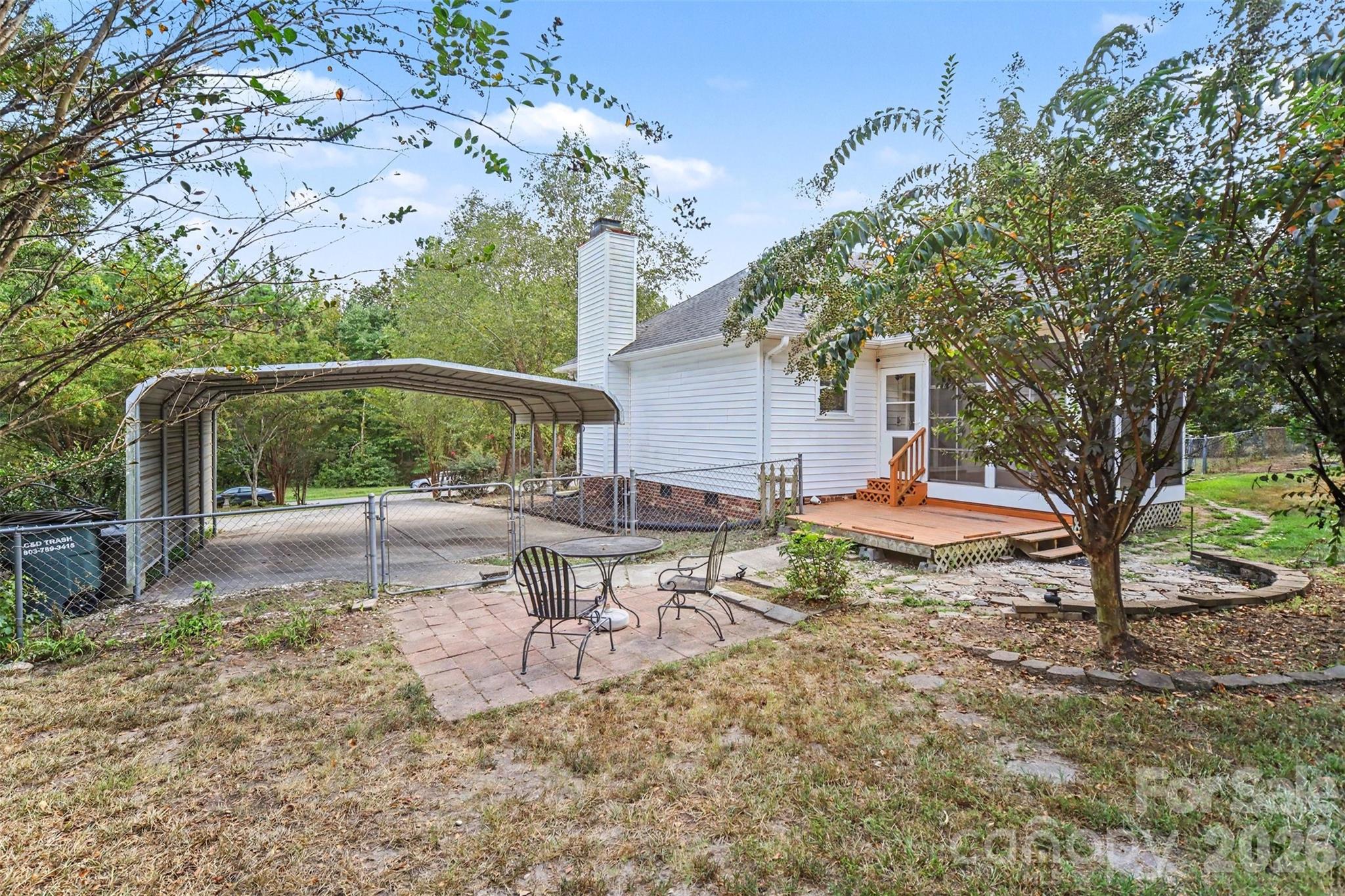 515 Harmony Glen Circle Property Photo 26