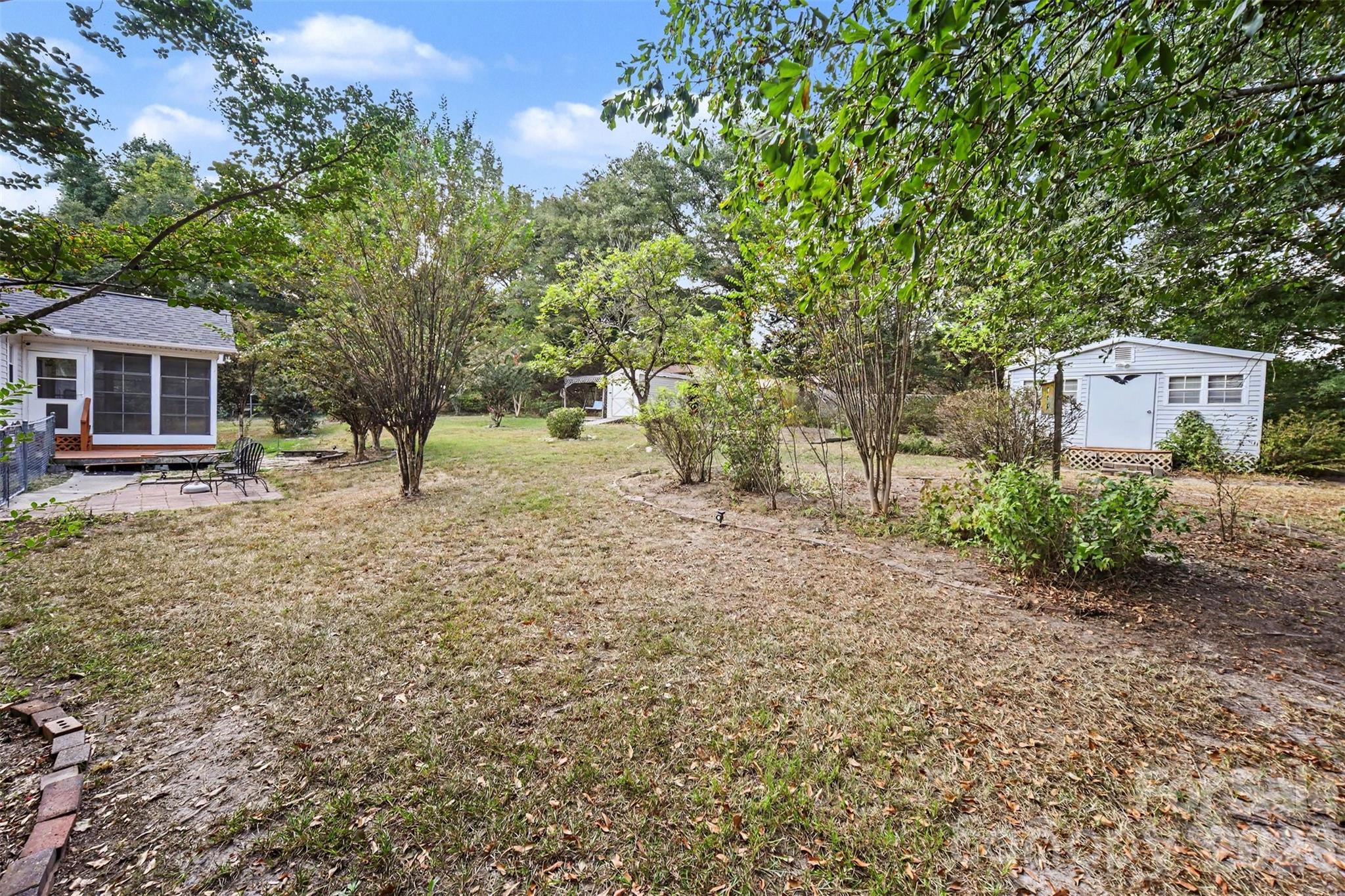 515 Harmony Glen Circle Property Photo 27