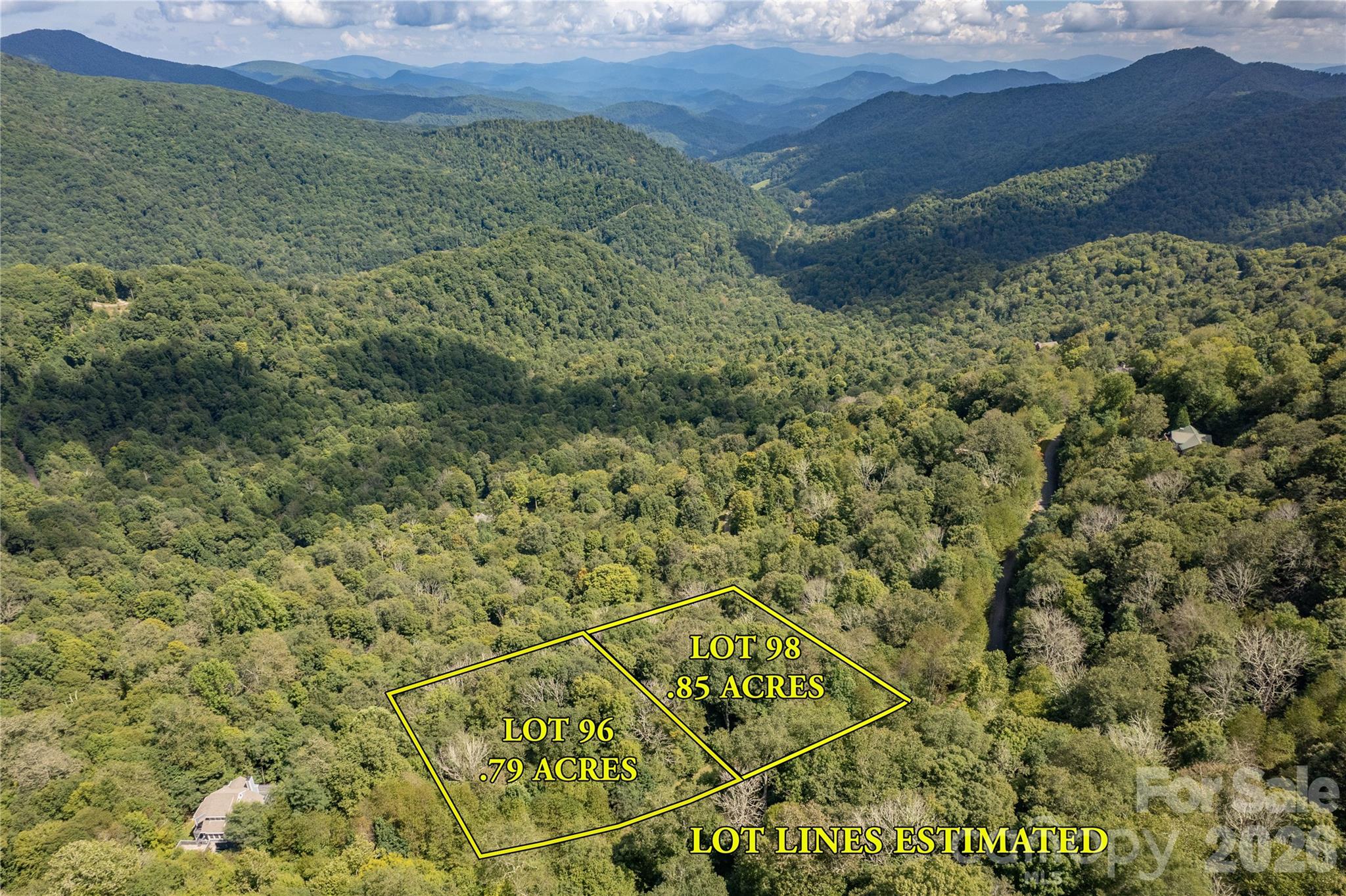 96 Goldenleaf Road Property Photo 11