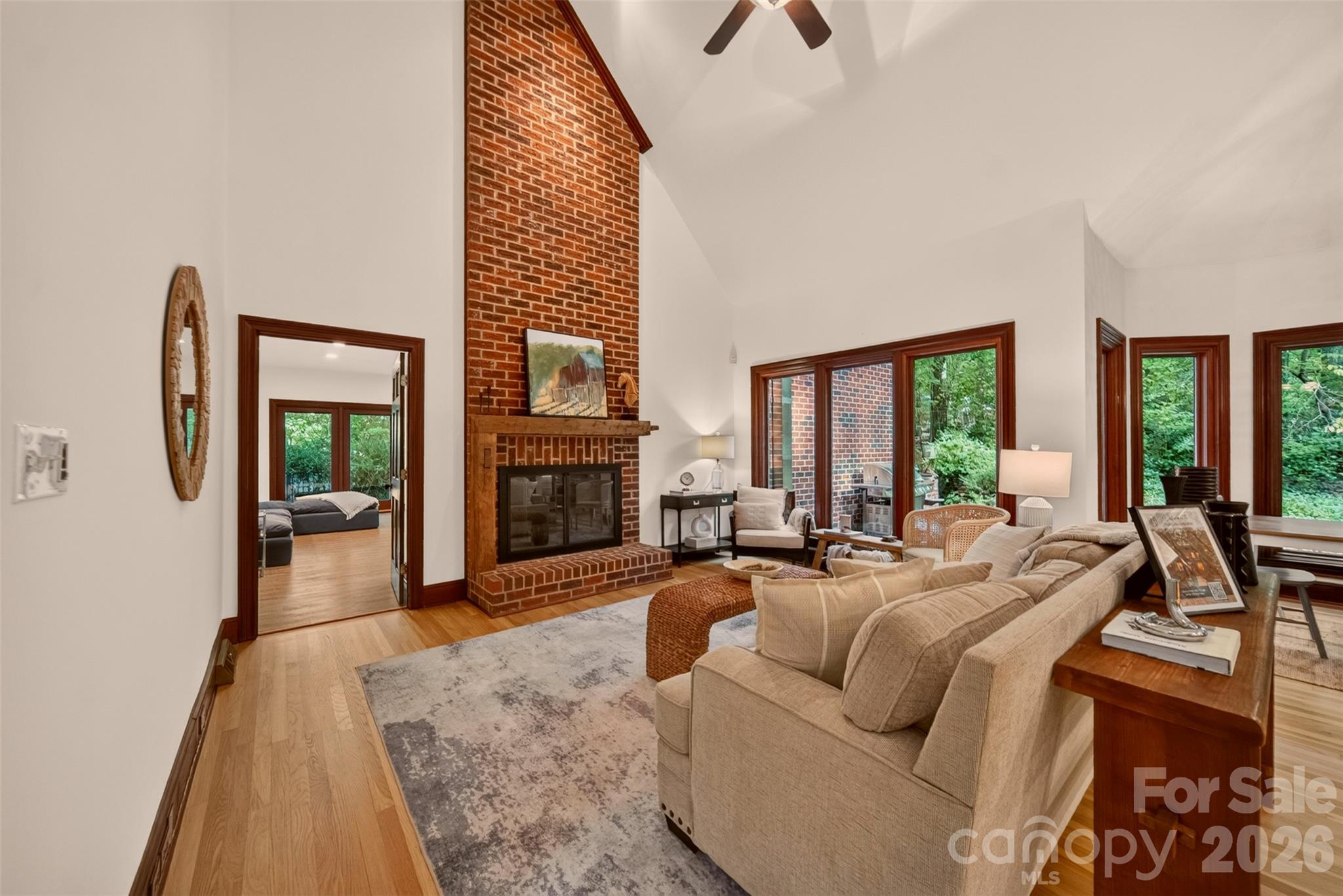 8619 Cedar Knoll Drive Property Photo 9