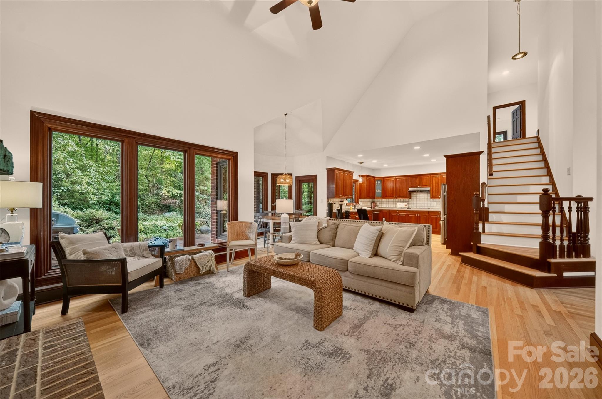 8619 Cedar Knoll Drive Property Photo 11