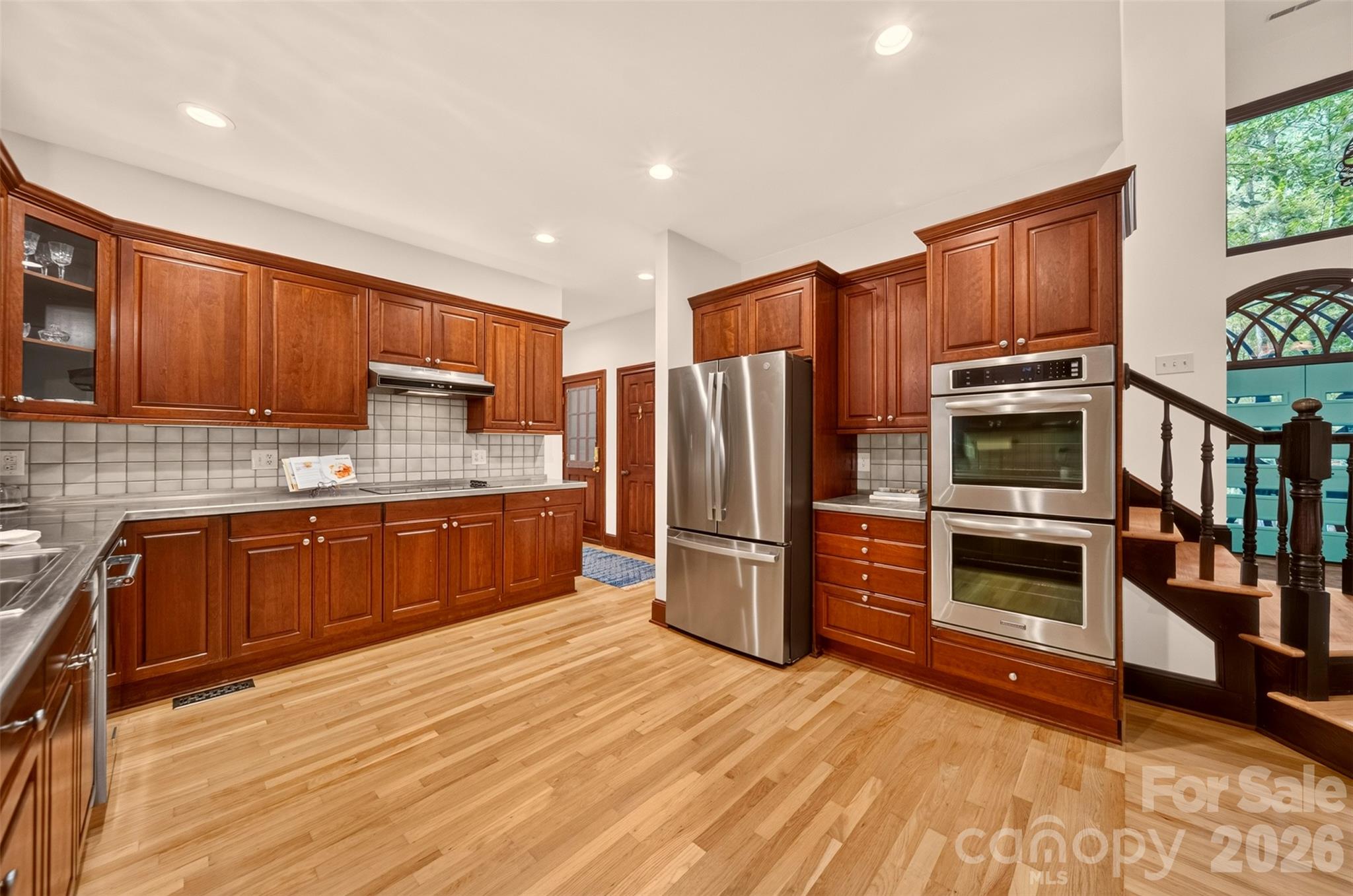 8619 Cedar Knoll Drive Property Photo 14