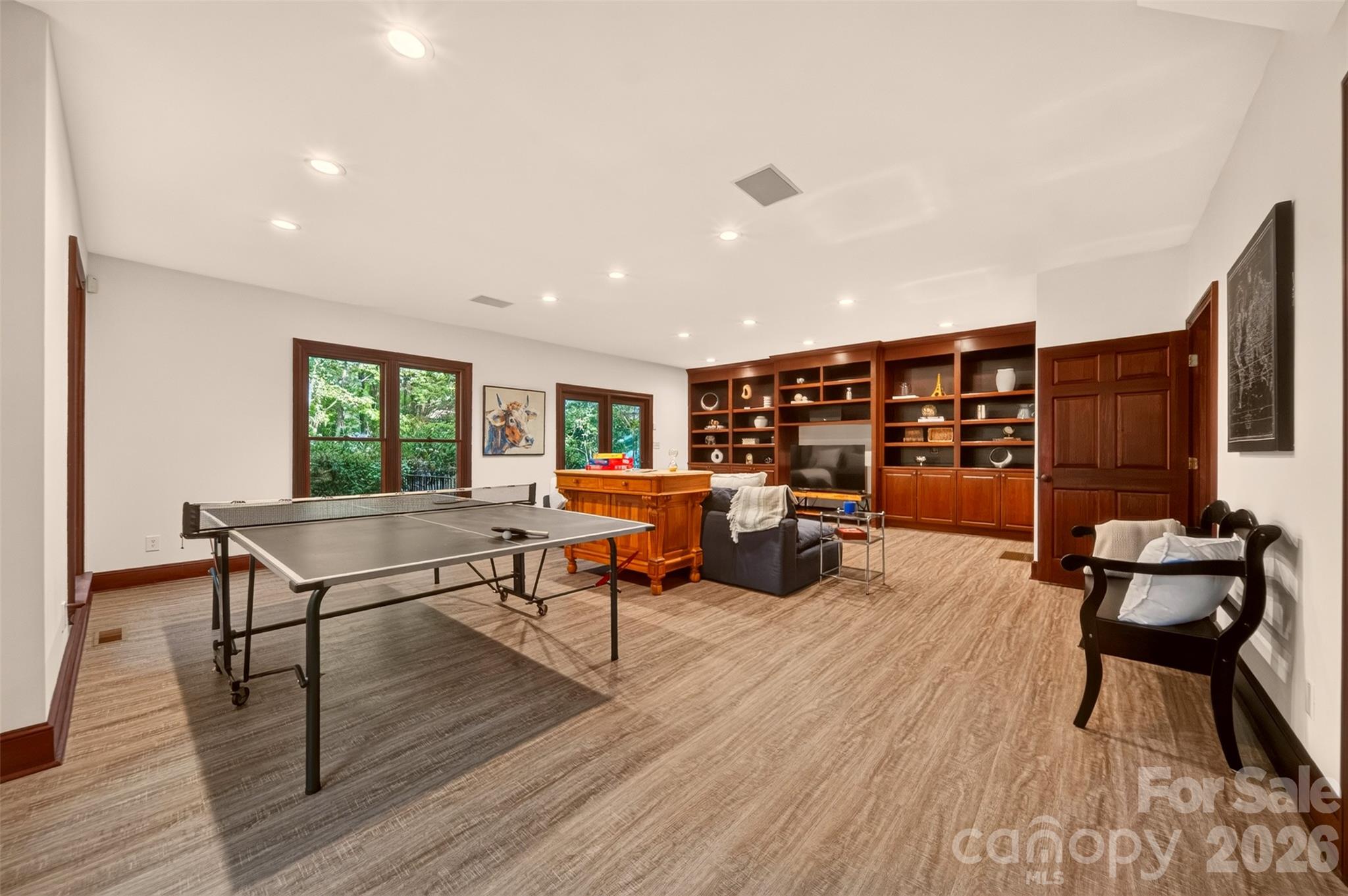 8619 Cedar Knoll Drive Property Photo 15