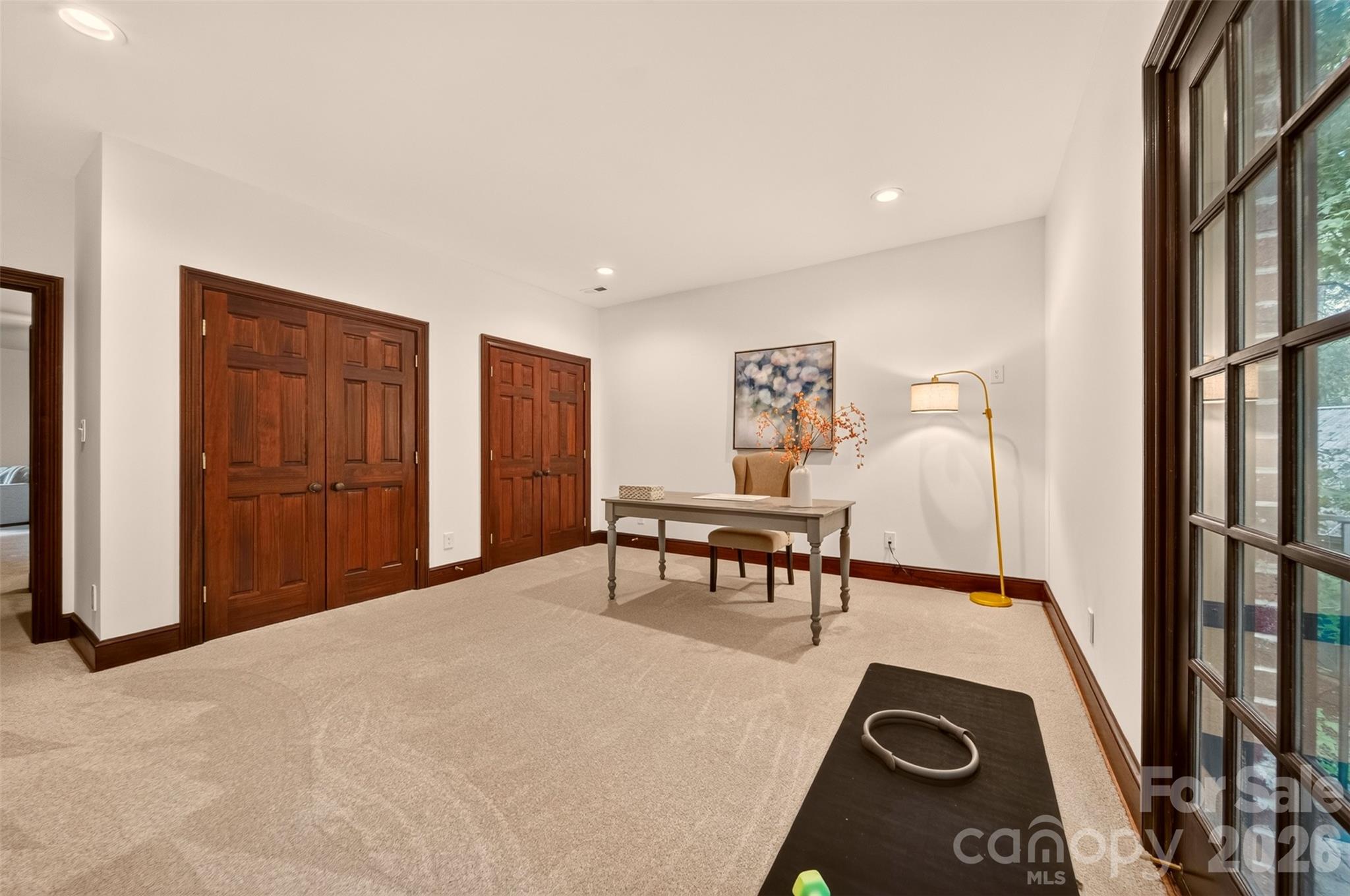 8619 Cedar Knoll Drive Property Photo 31