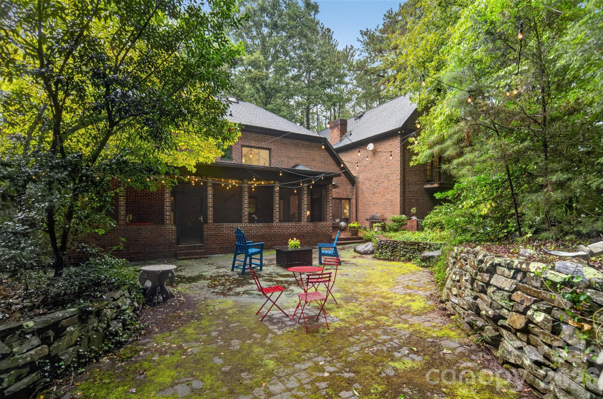 8619 Cedar Knoll Drive Property Photo 38