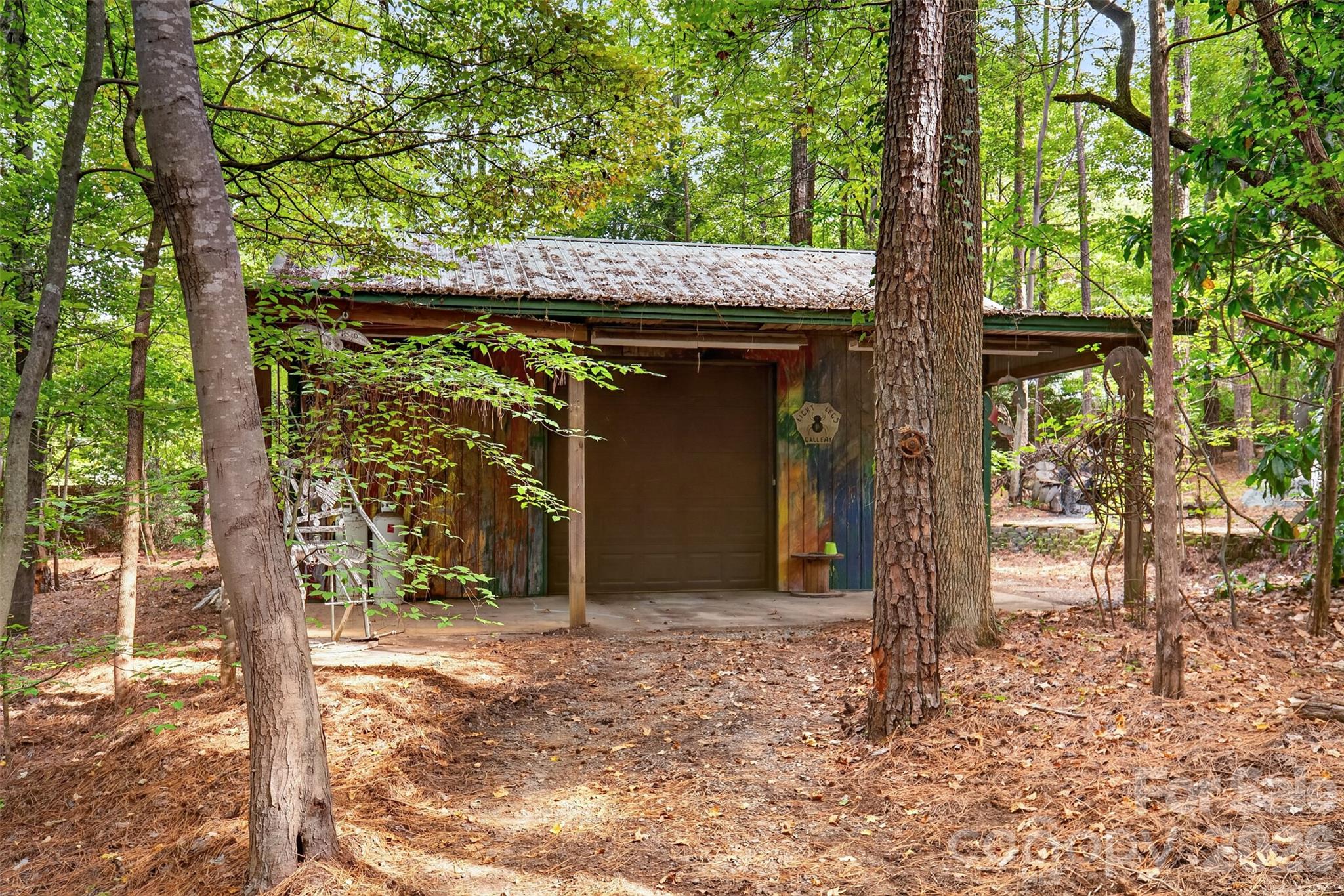 8619 Cedar Knoll Drive Property Photo 39