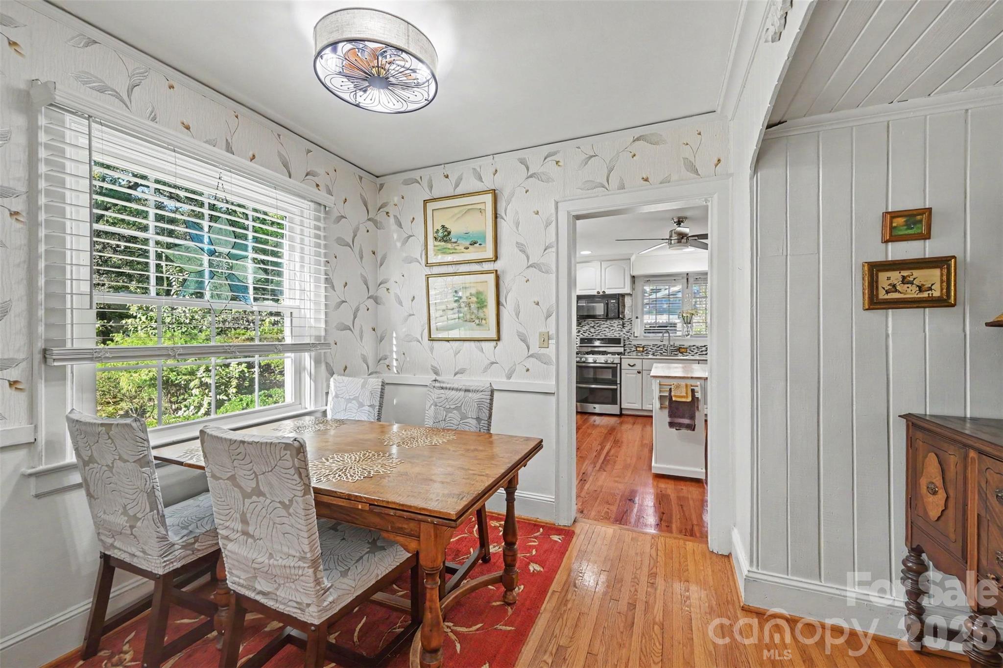 1301 Pinecrest Avenue Property Photo 4