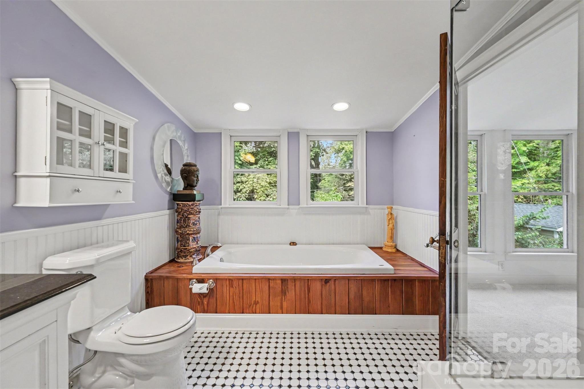 1301 Pinecrest Avenue Property Photo 5