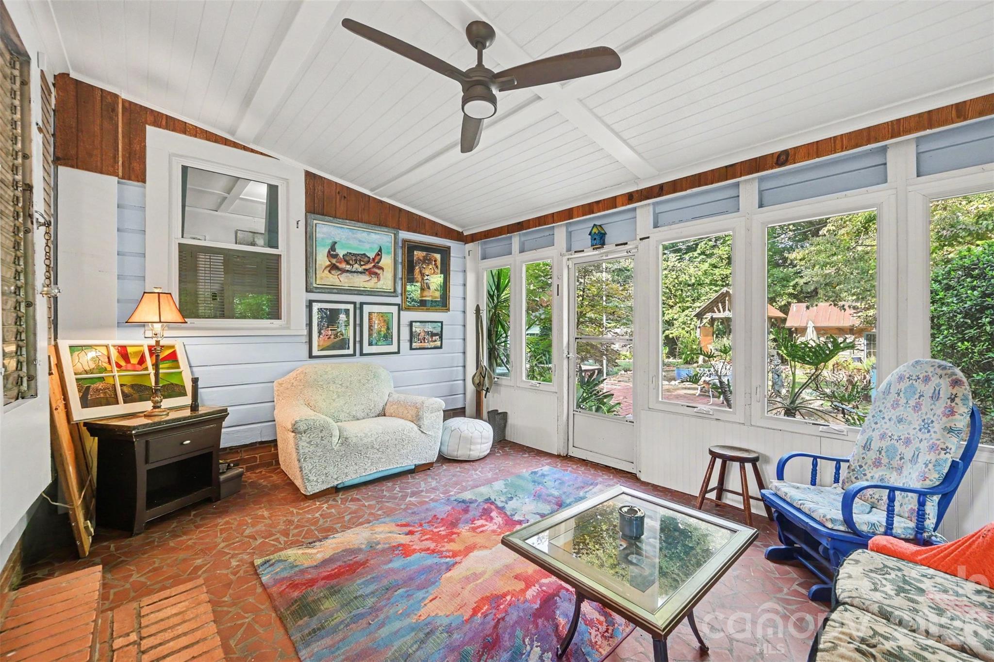 1301 Pinecrest Avenue Property Photo 7