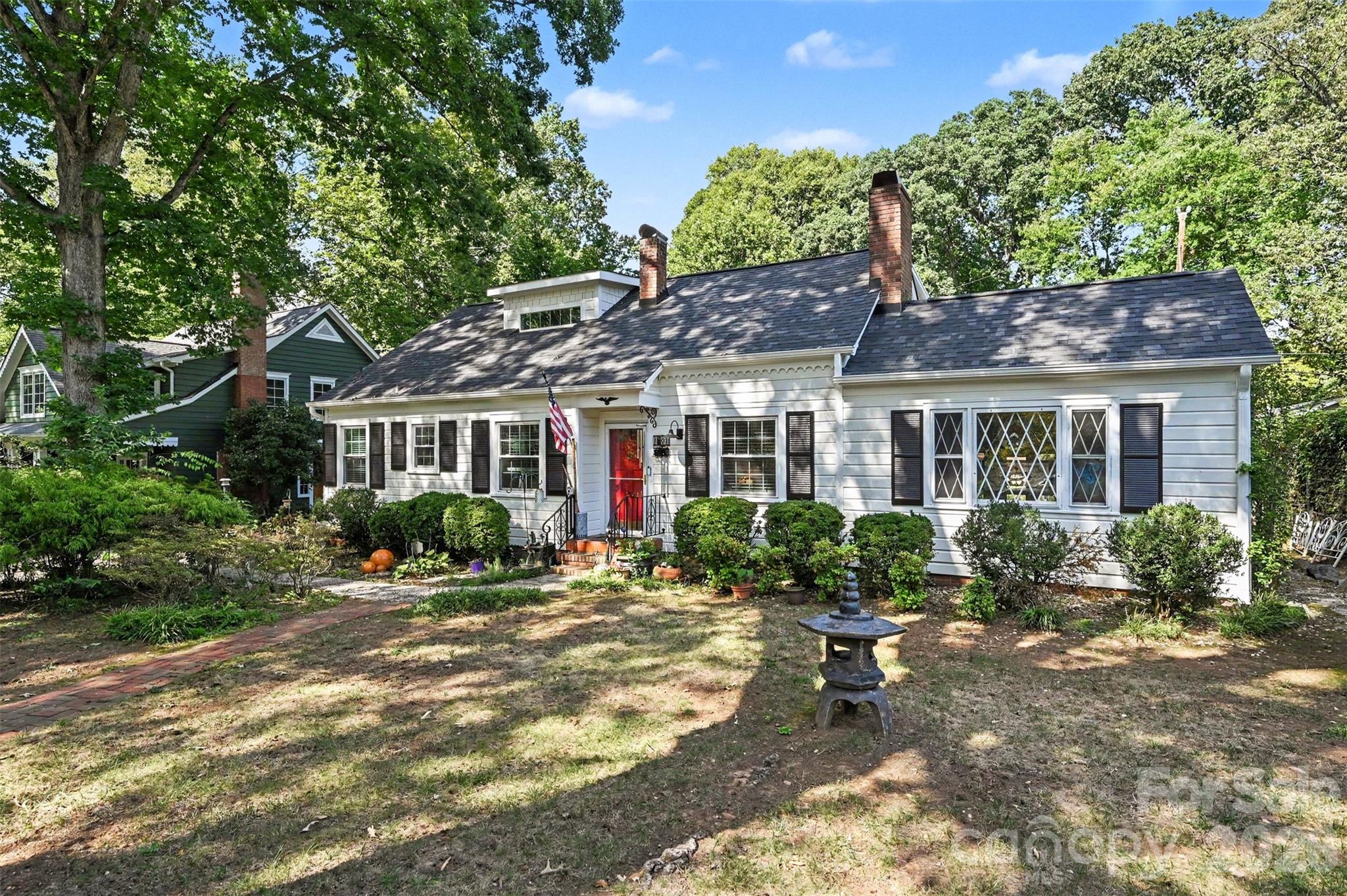 1301 Pinecrest Avenue Property Photo 10