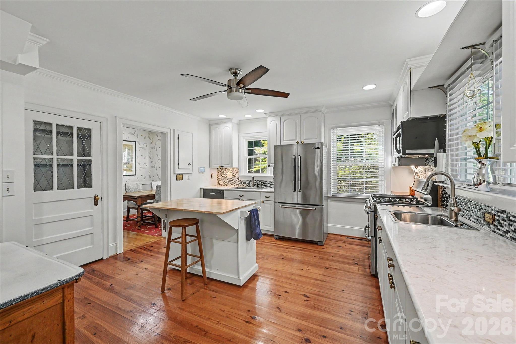 1301 Pinecrest Avenue Property Photo 16