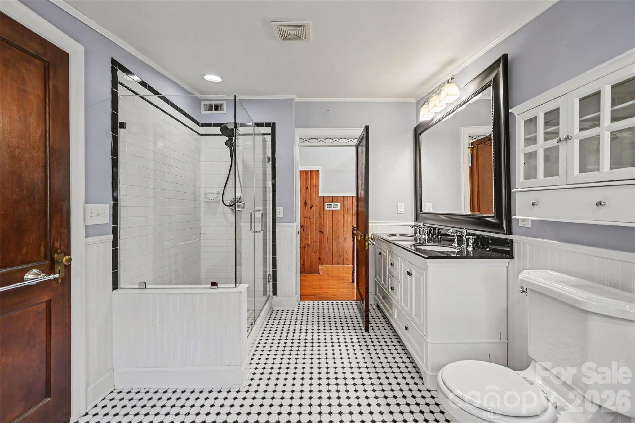 1301 Pinecrest Avenue Property Photo 32