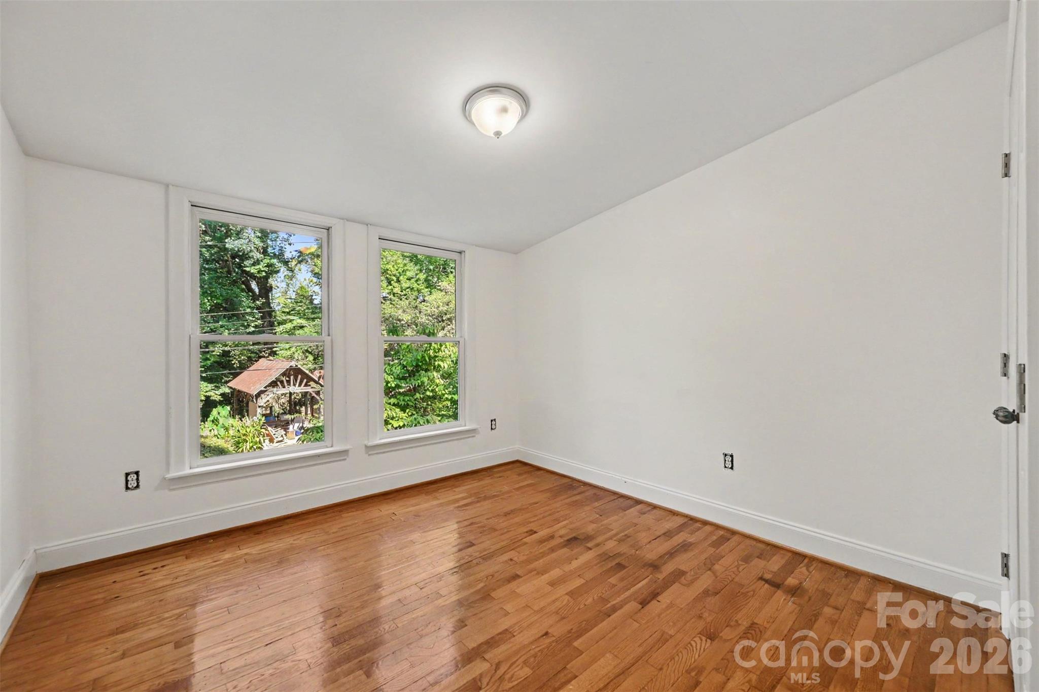 1301 Pinecrest Avenue Property Photo 33
