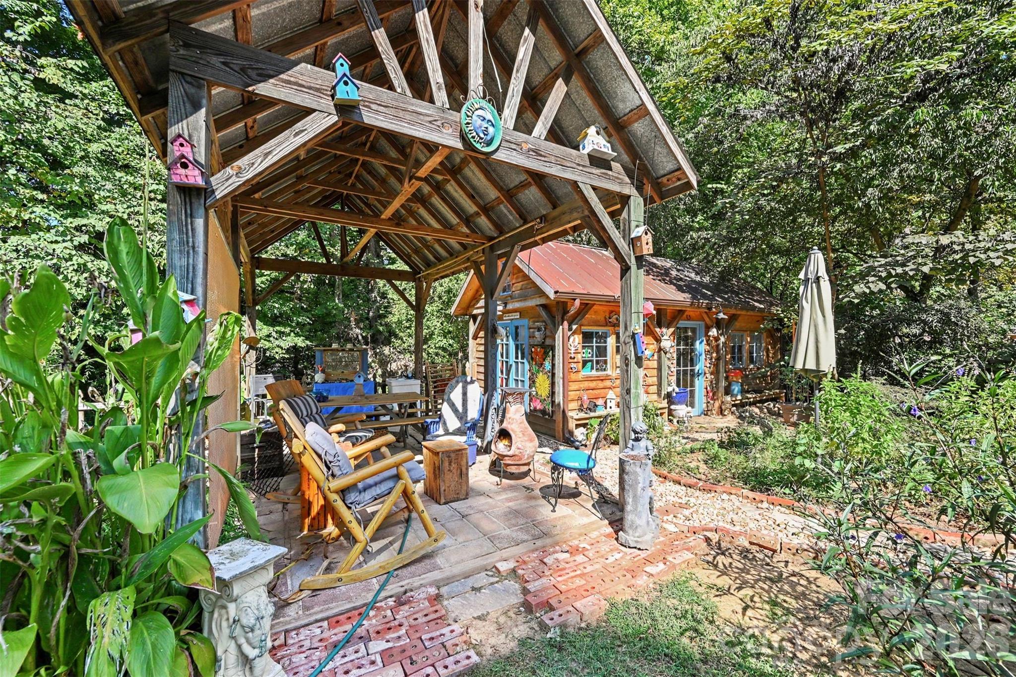 1301 Pinecrest Avenue Property Photo 34