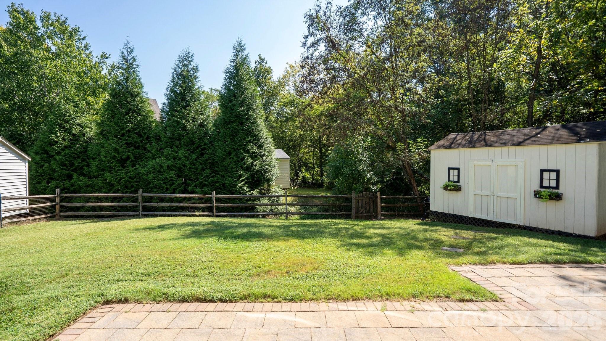 9420 Hillston Ridge Road Property Photo 32