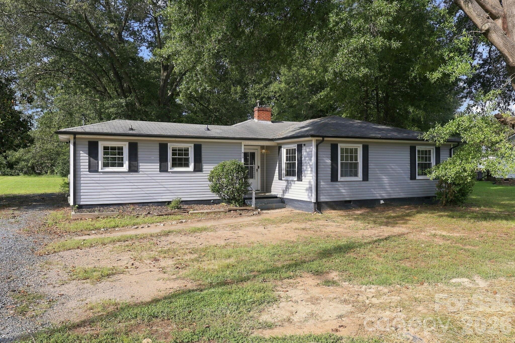 909 Rhode Island Avenue Property Photo 1