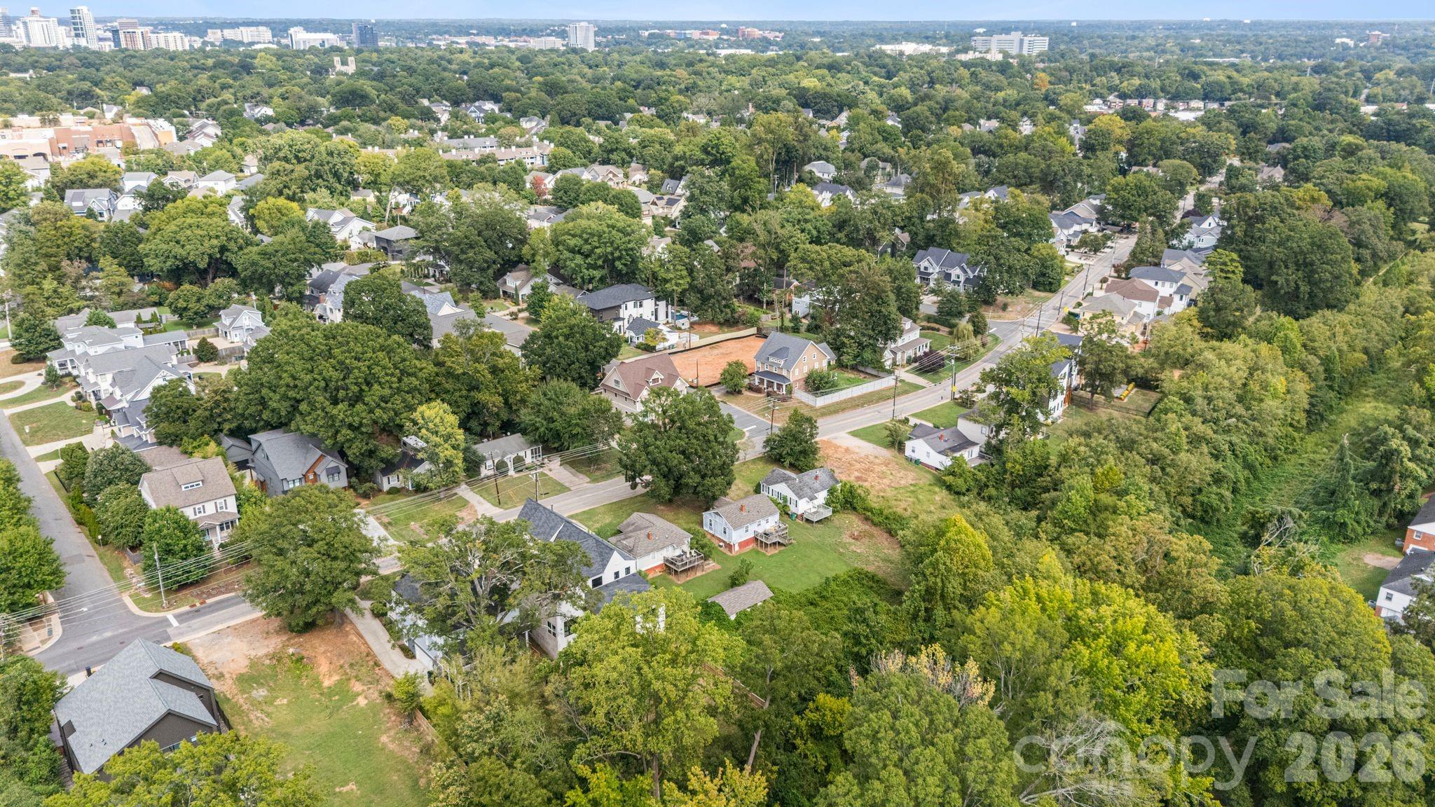 400 Ideal Way Property Photo 3