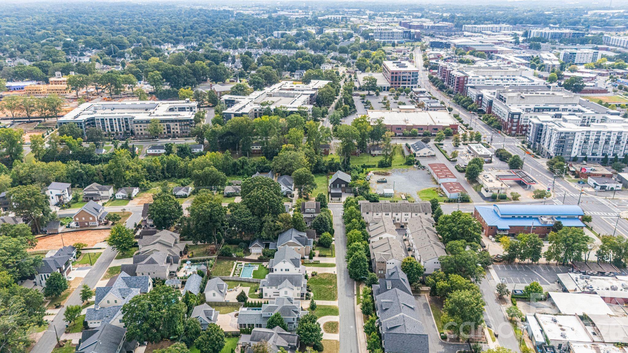 400 Ideal Way Property Photo 4