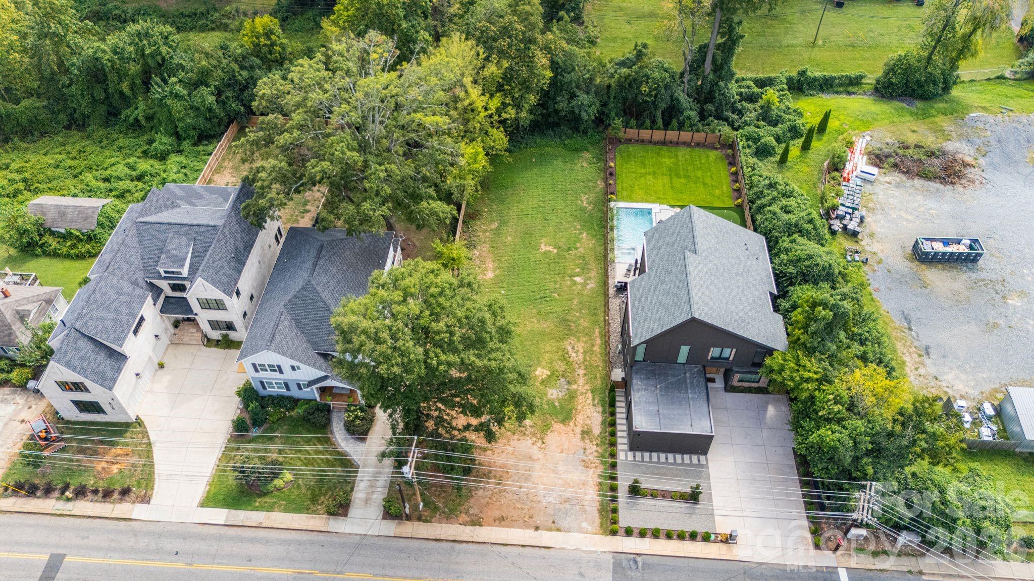 400 Ideal Way Property Photo 9