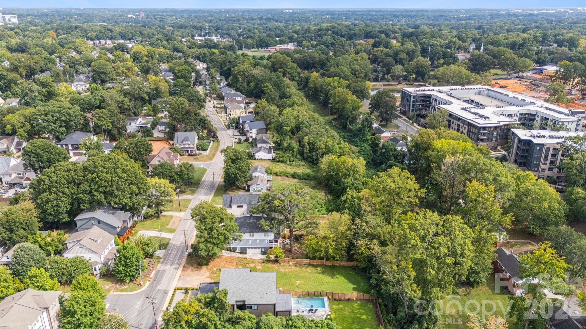 400 Ideal Way Property Photo 16