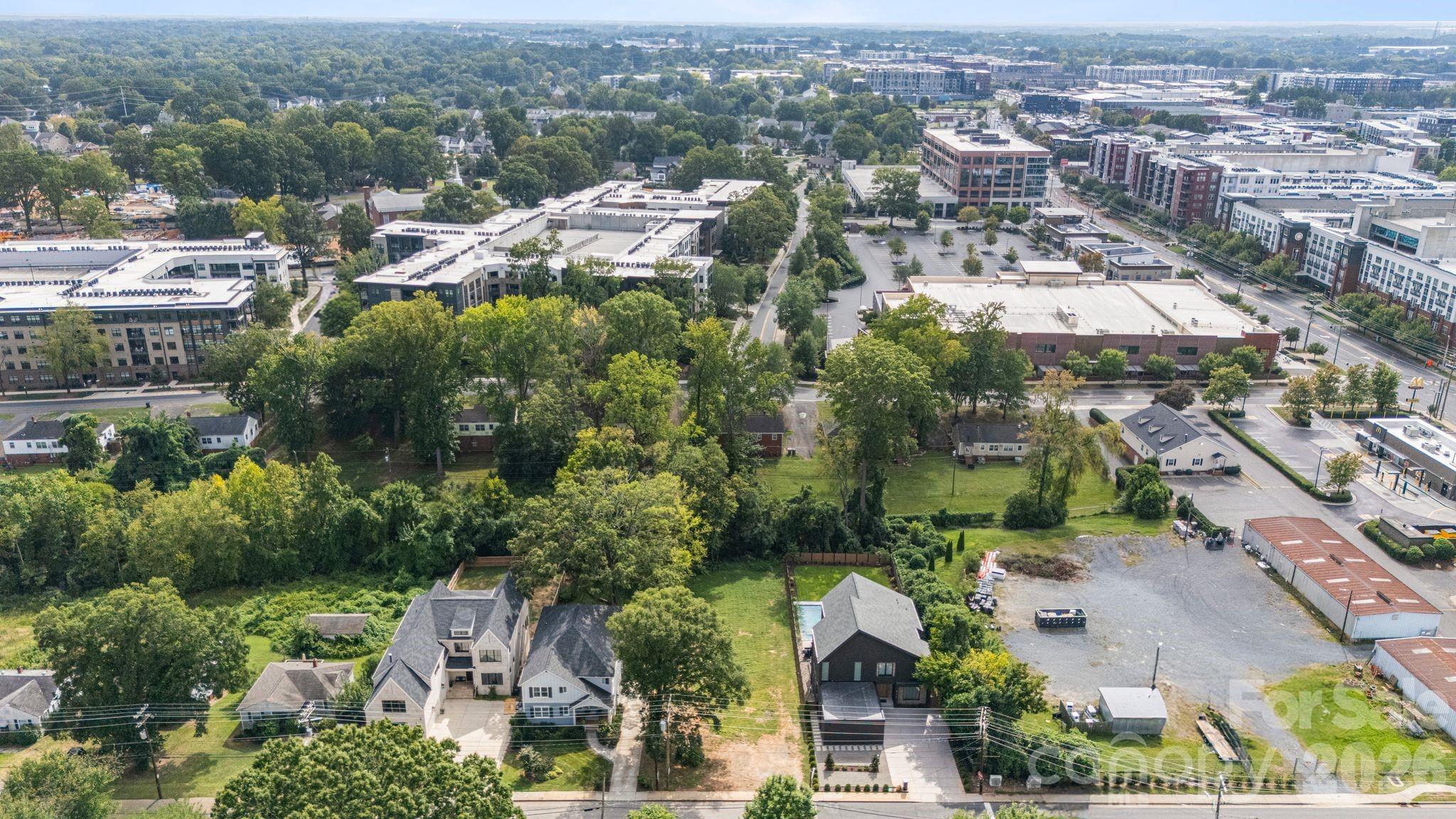 400 Ideal Way Property Photo 18