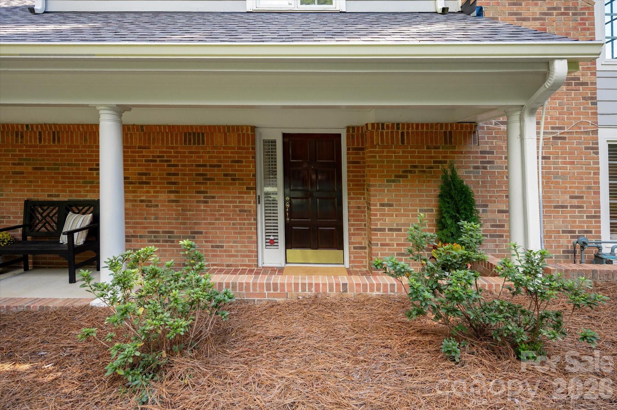 1804 Meadowood Lane Property Photo 5