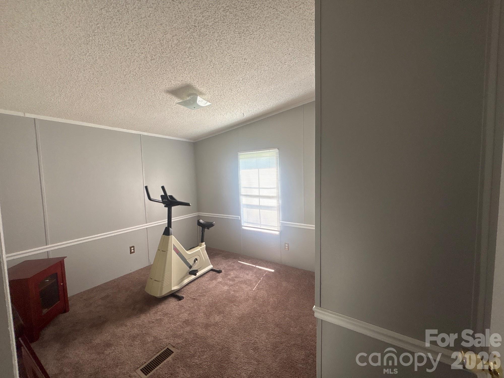 901 Grace Drive Property Photo 10