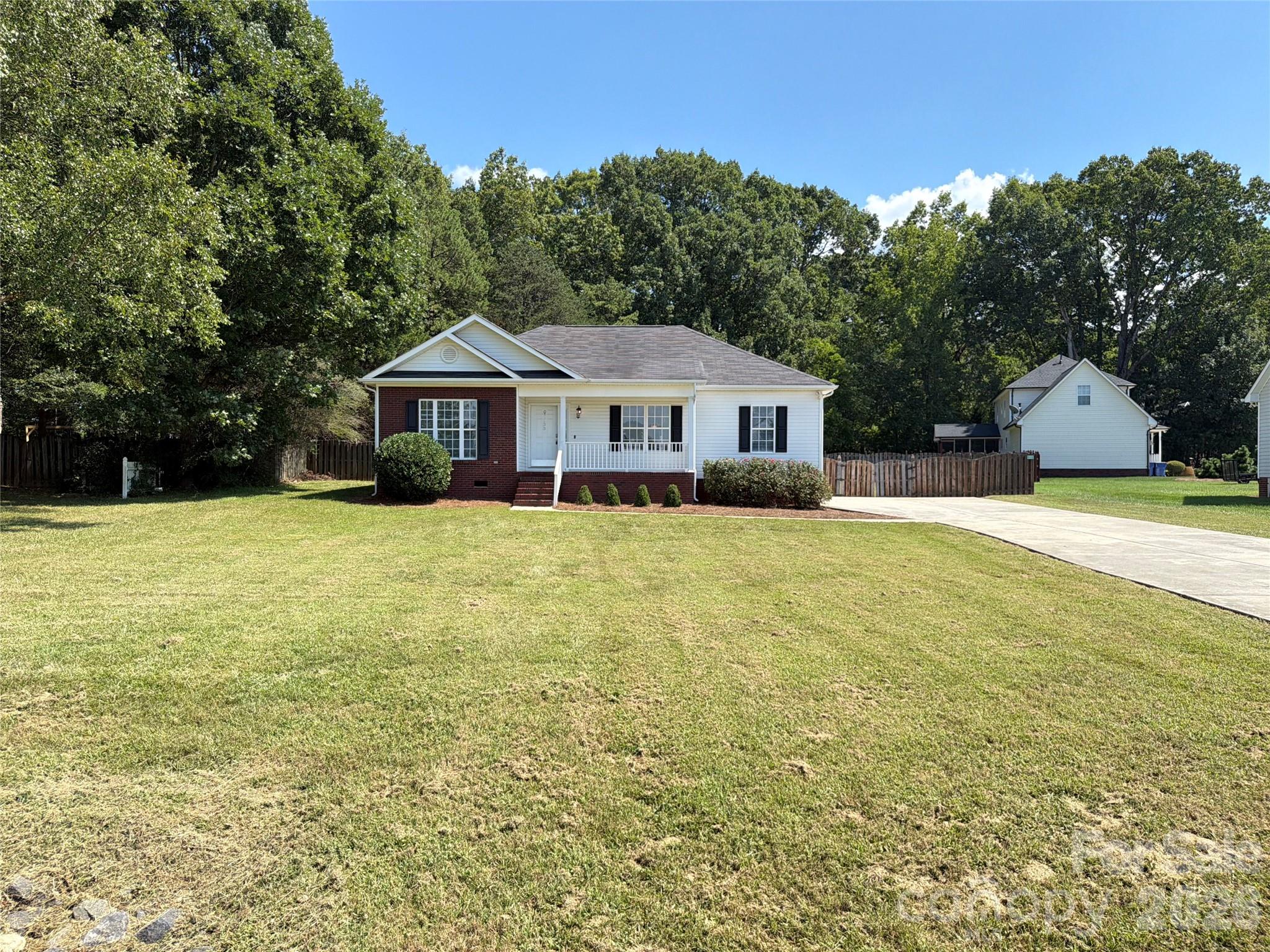 133 Polaris Drive Property Photo 1