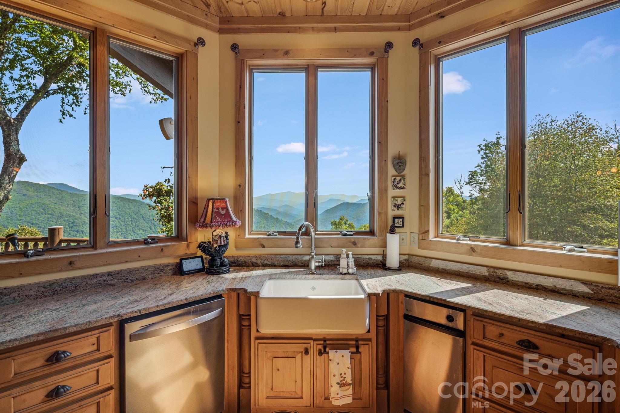 640 Overlook Drive Property Photo 15