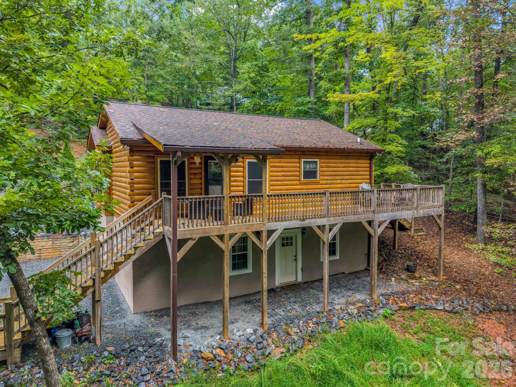 344 Wolf Trail Property Photo 1