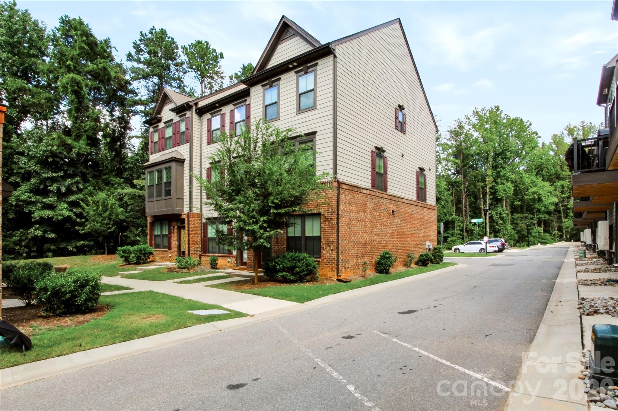 505 Cubitt Court Property Photo 1