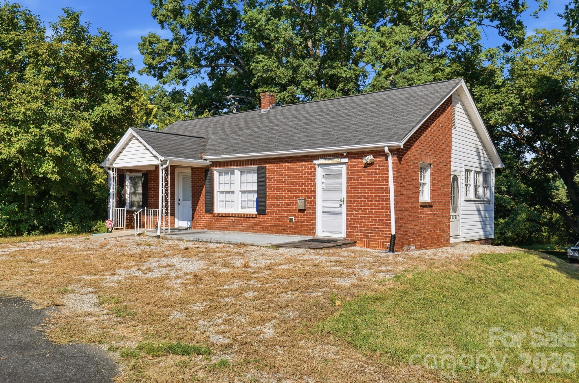 7521 Matthews Mint Hill Road Property Photo 3
