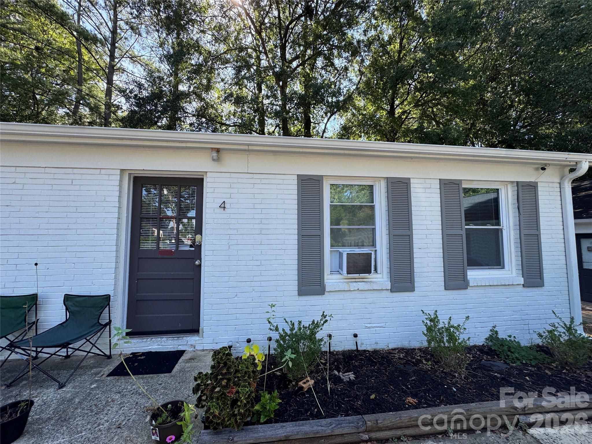 595 Betty Street Property Photo 17