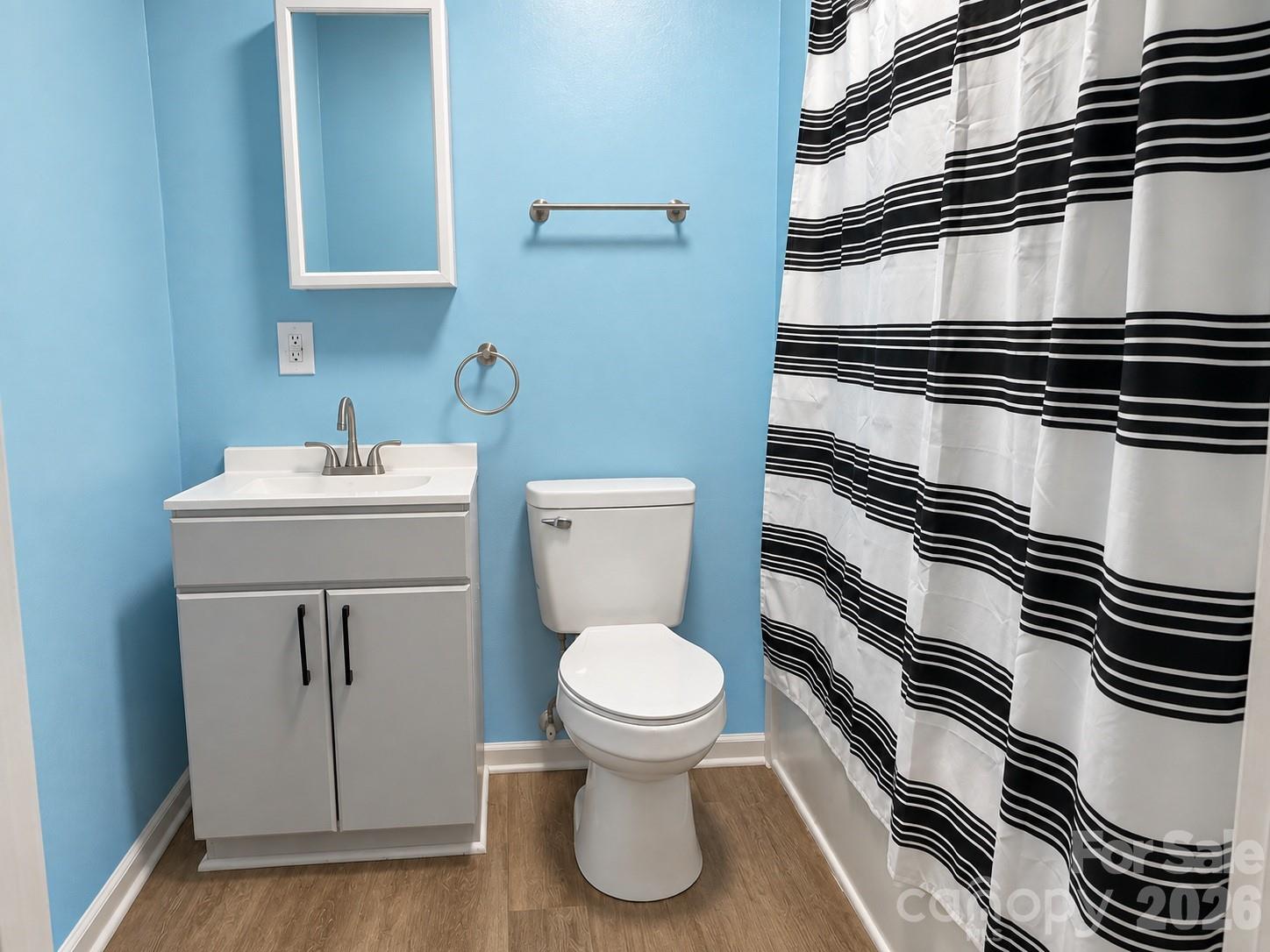 595 Betty Street Property Photo 21