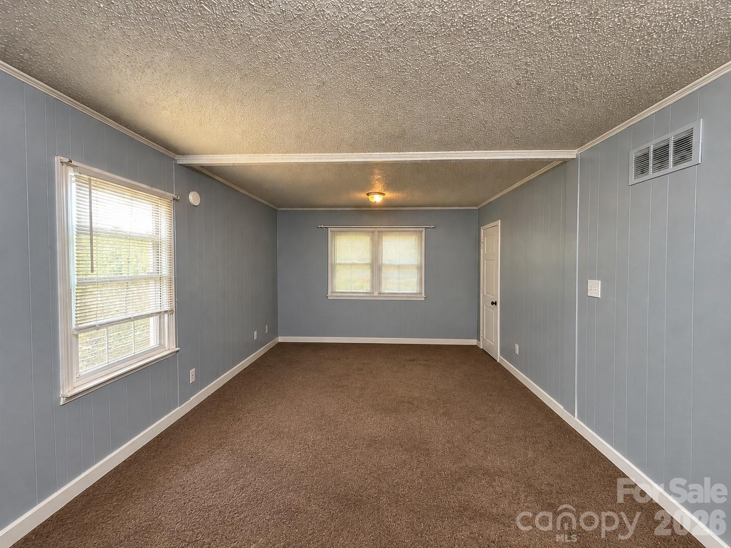 595 Betty Street Property Photo 25