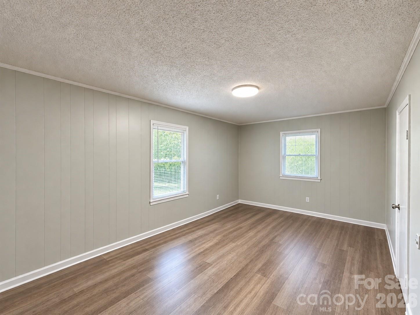 595 Betty Street Property Photo 45