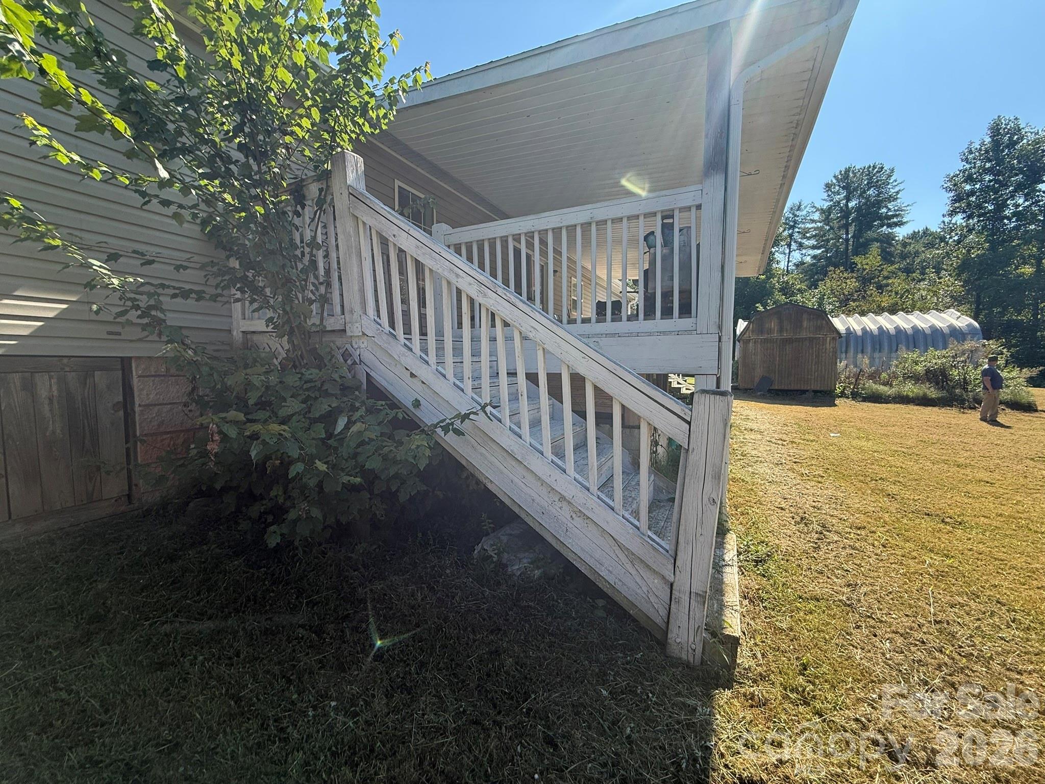 907 Epley Drive Property Photo 9