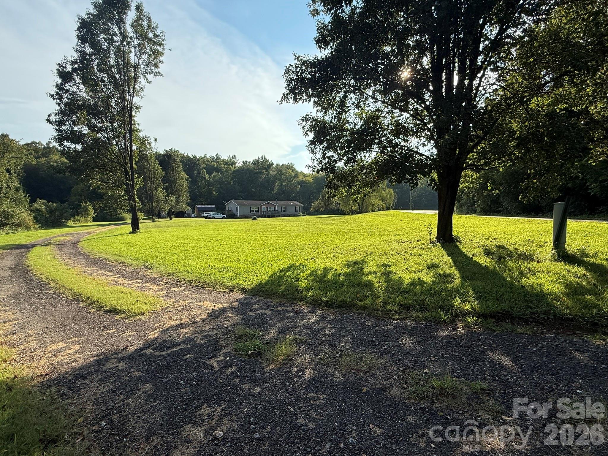907 Epley Drive Property Photo 11