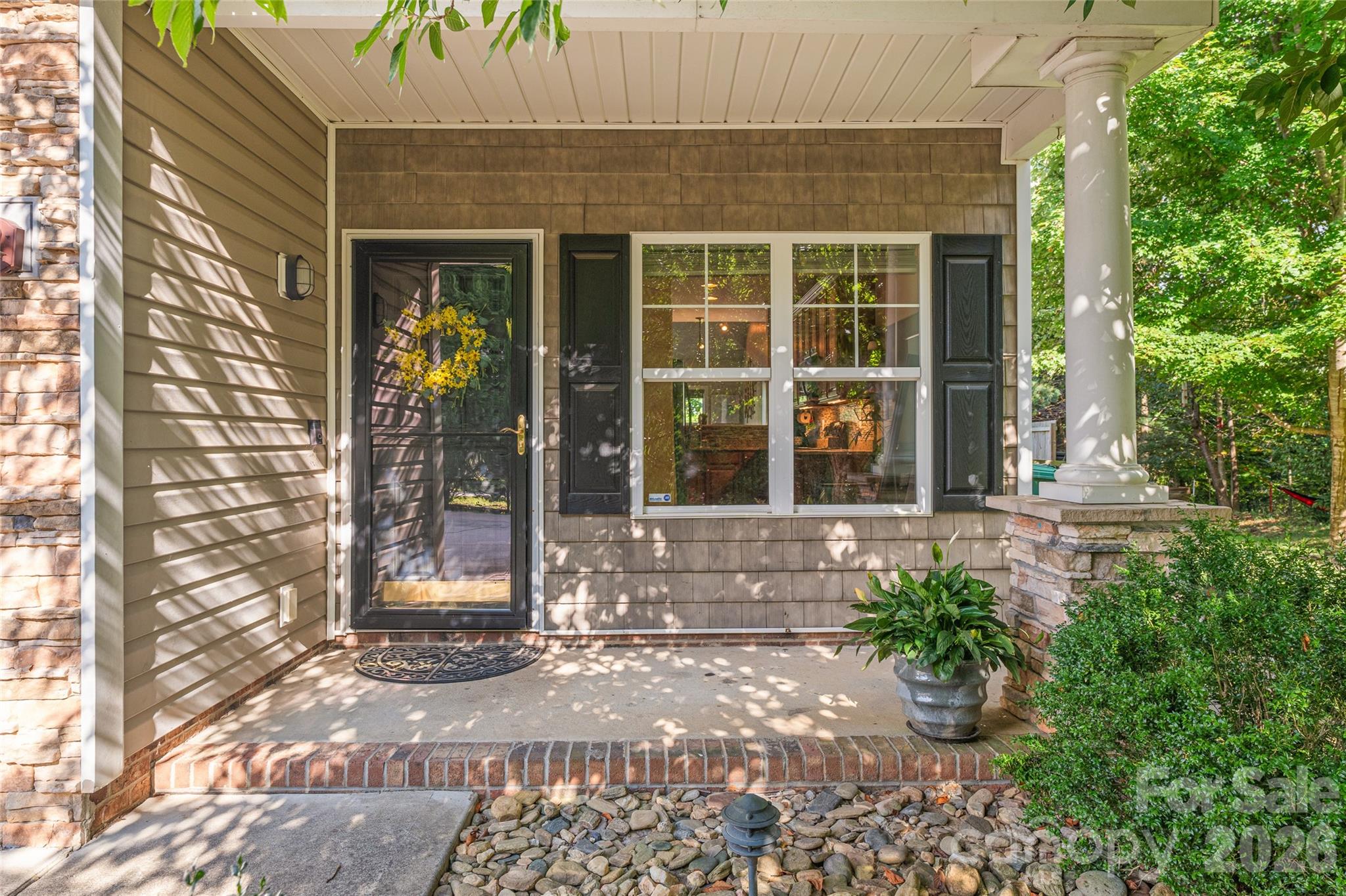 16 Holmes Lane Property Photo 5