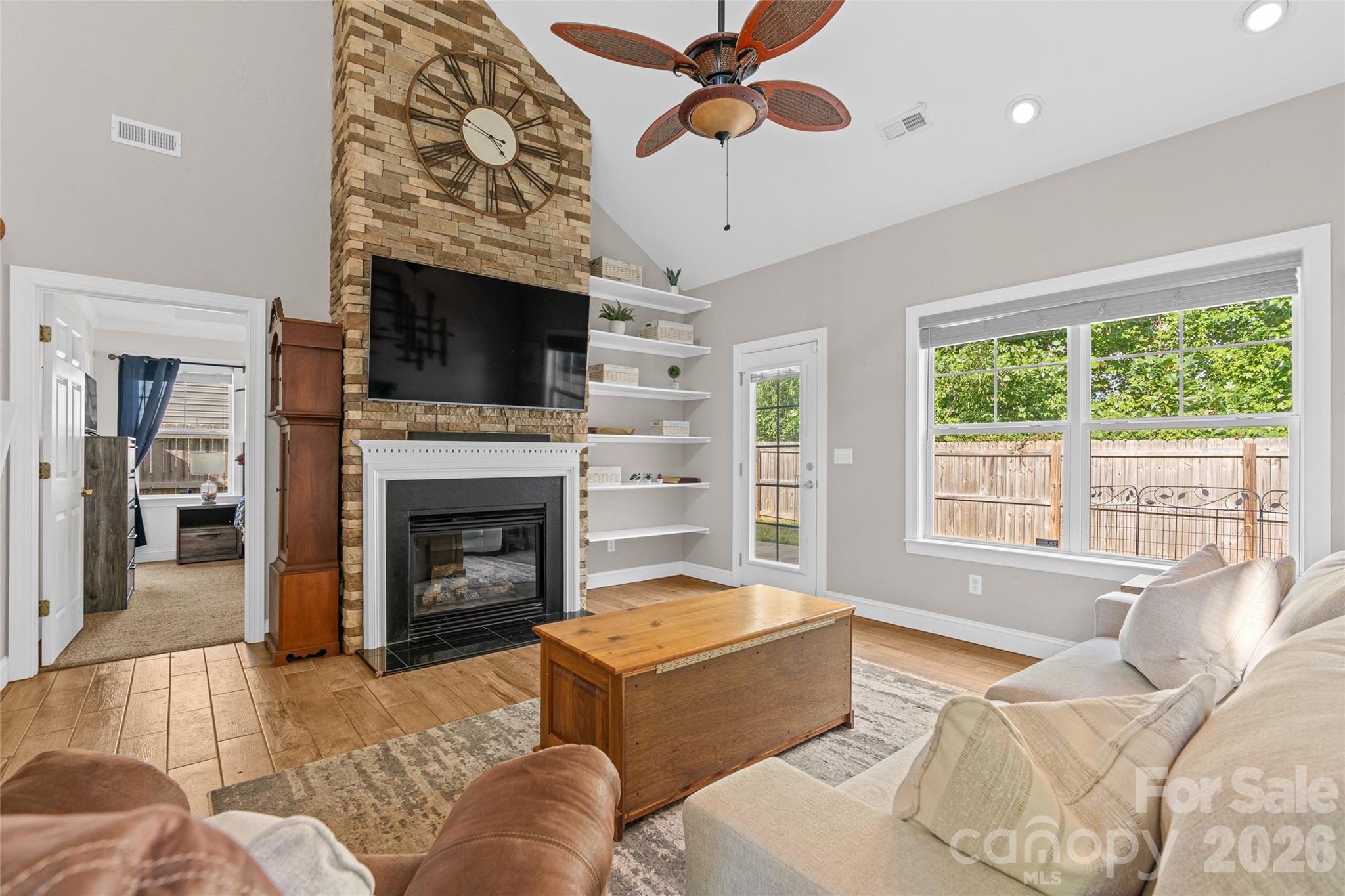 16 Holmes Lane Property Photo 8
