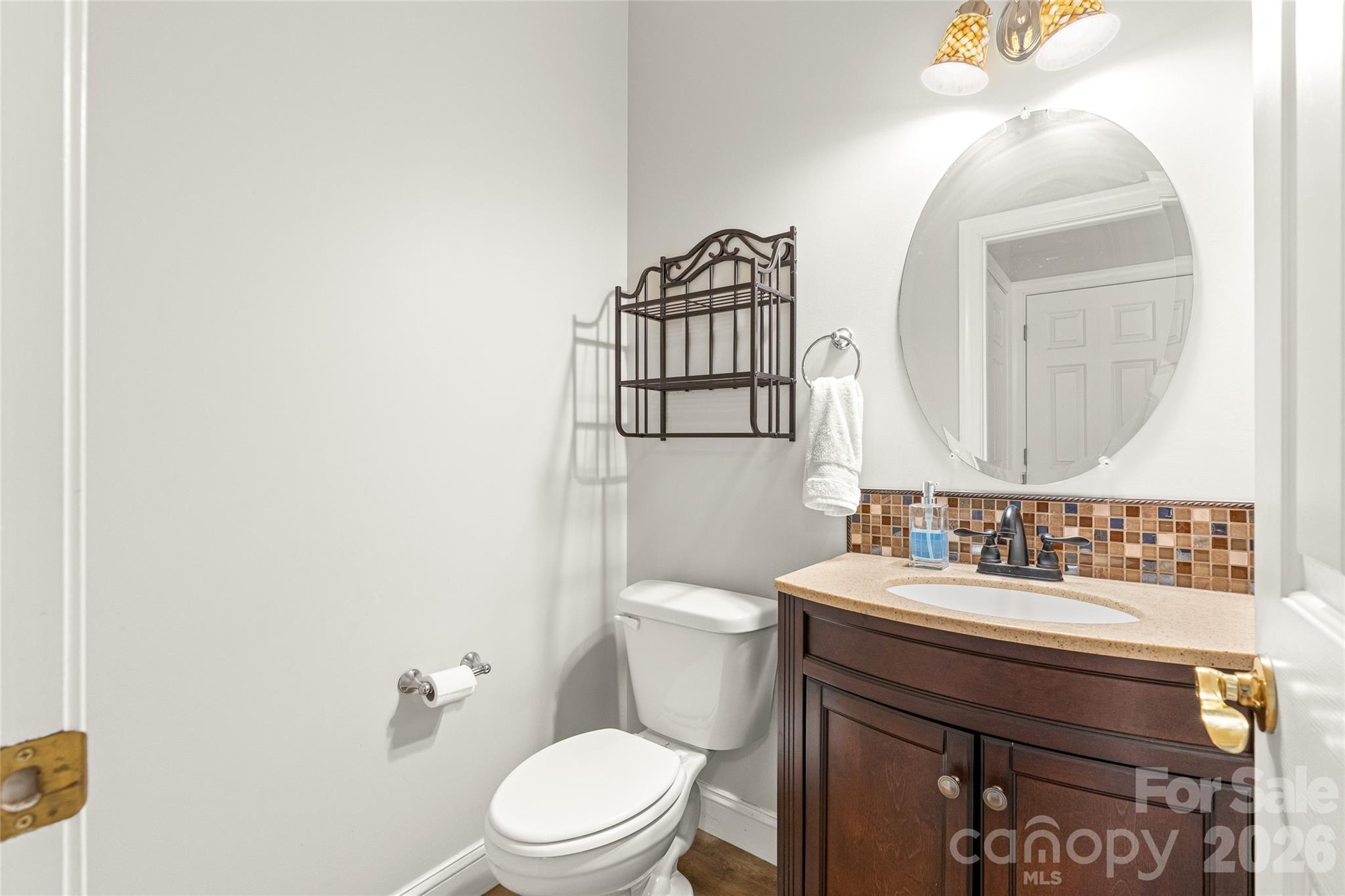 16 Holmes Lane Property Photo 21